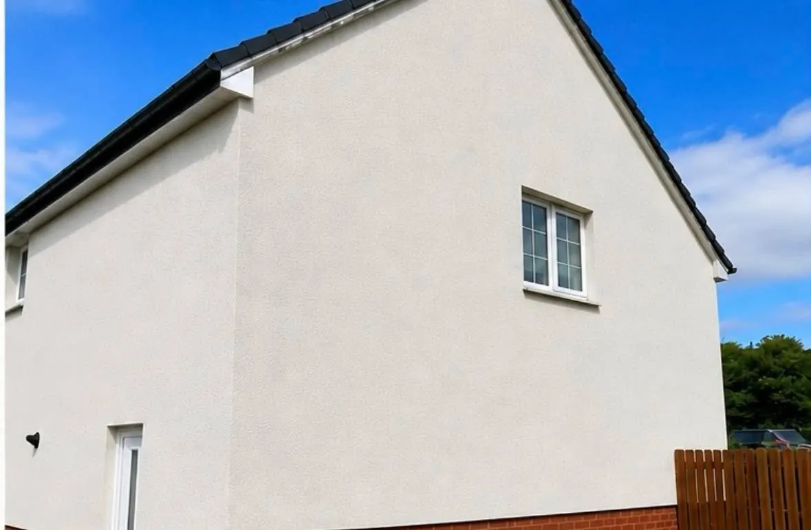 Rendered property after professional soft washing